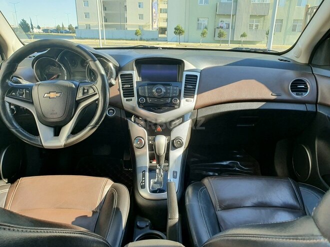 Chevrolet Cruze-2