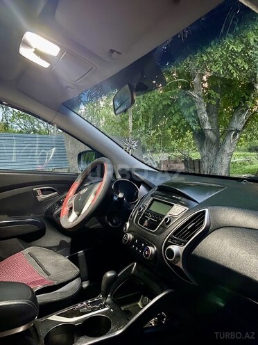 Hyundai ix35-11