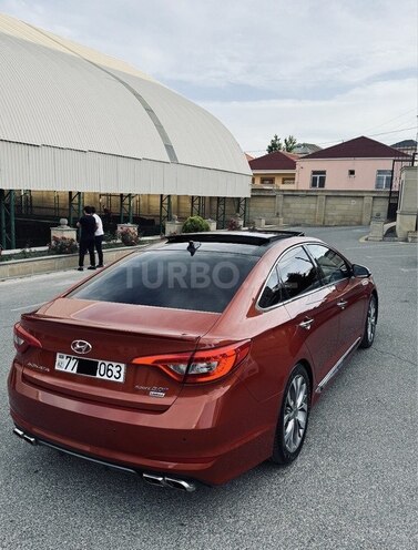 Hyundai Sonata-2