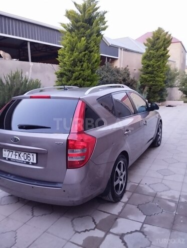 Kia Ceed SW-3