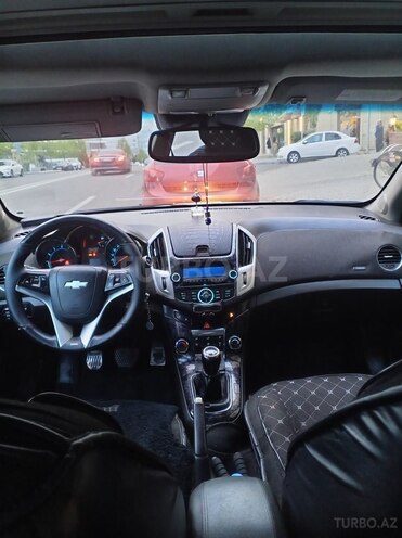 Chevrolet Cruze-5