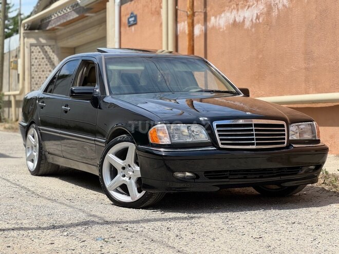 Mercedes C 230-1