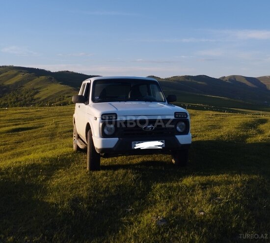 LADA (VAZ) Niva-7