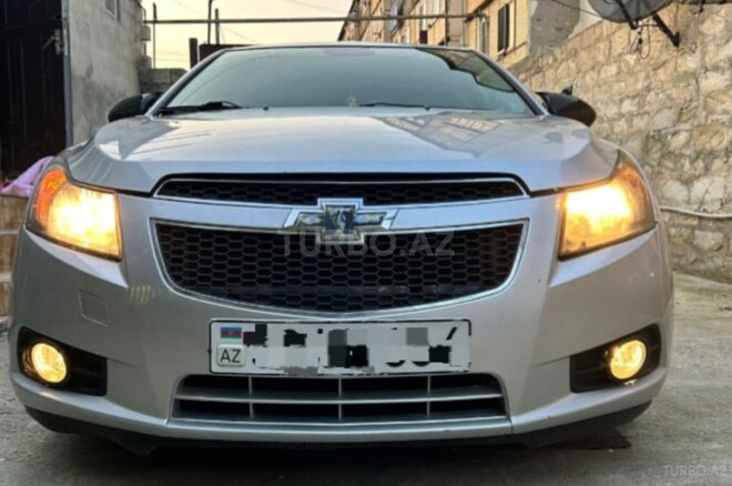 Chevrolet Cruze-1