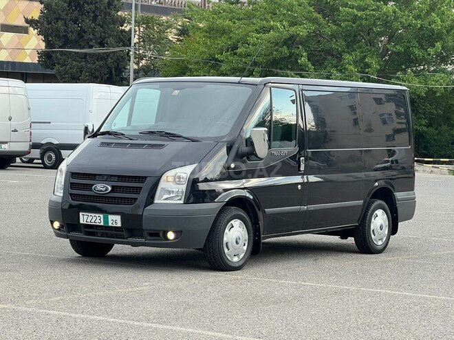 Ford Transit-2