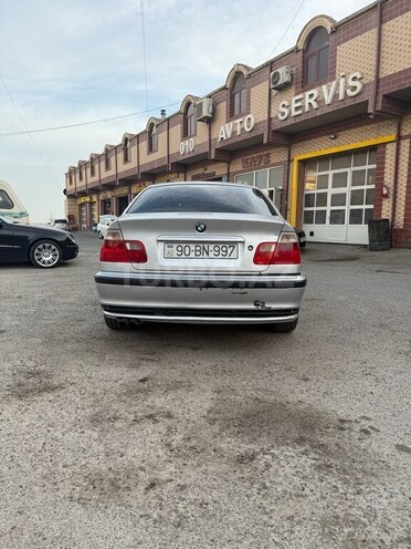 BMW 323-3