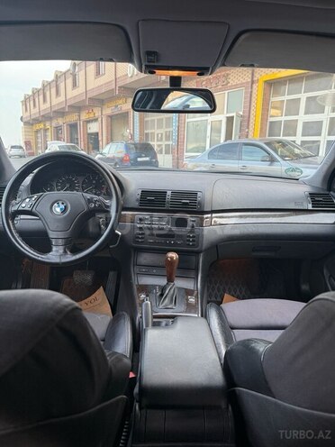 BMW 323-9