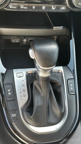 Kia Forte-14