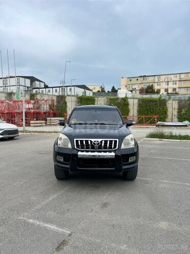 Toyota Land Cruiser Prado-1