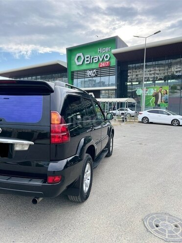 Toyota Land Cruiser Prado-5