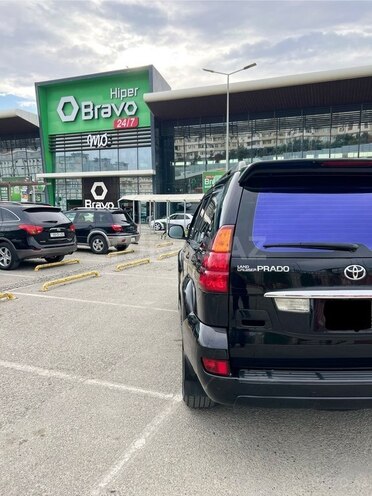 Toyota Land Cruiser Prado-6
