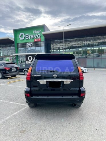 Toyota Land Cruiser Prado-7