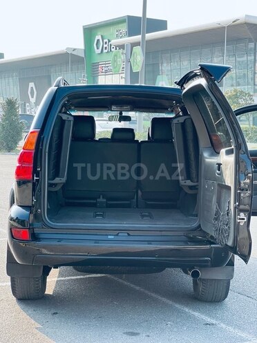 Toyota Land Cruiser Prado-13