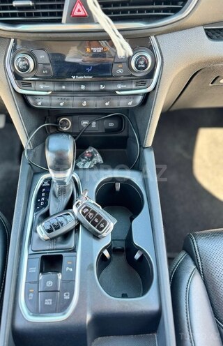 Hyundai Santa Fe-9
