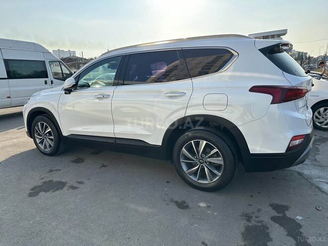 Hyundai Santa Fe-2