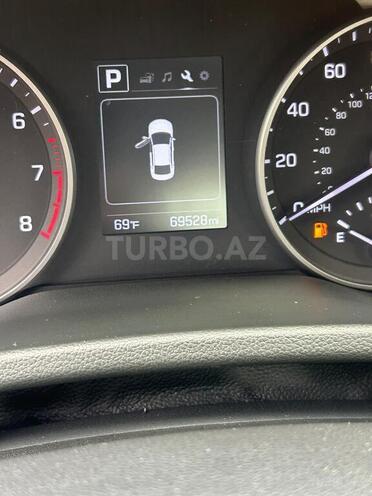 Hyundai Elantra-7