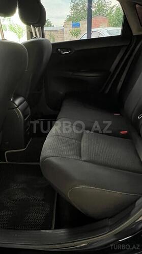 Nissan Sentra-12