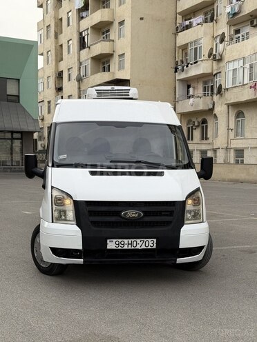 Ford Transit-1