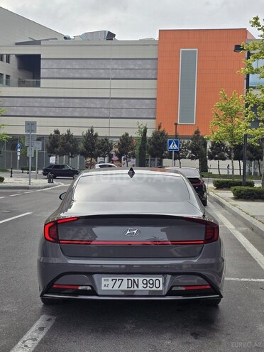 Hyundai Sonata-8