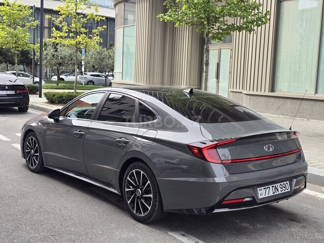 Hyundai Sonata-7