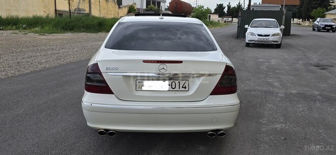 Mercedes E 300-4