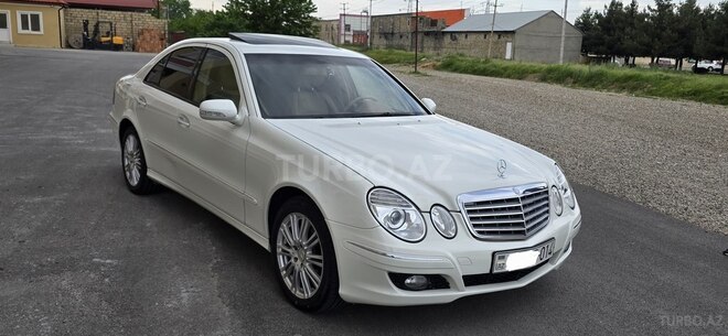 Mercedes E 300-2