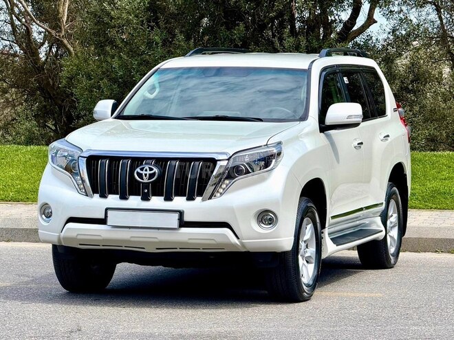 Toyota Land Cruiser Prado-5