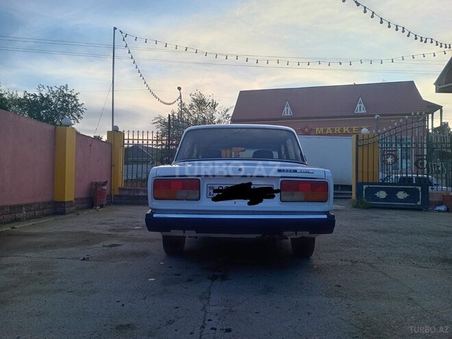 LADA (VAZ) 2107-8