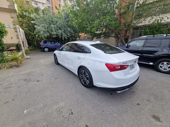 Chevrolet Malibu-7