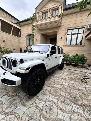 Jeep Wrangler-4