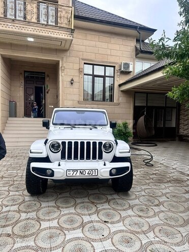 Jeep Wrangler-1