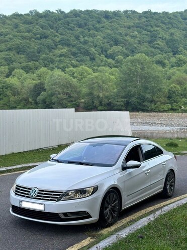 Volkswagen Passat CC-2