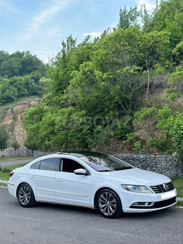 Volkswagen Passat CC-6