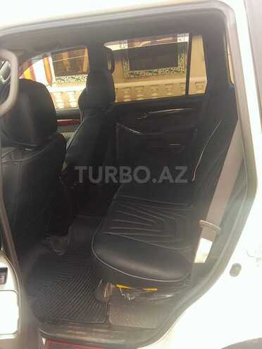 Toyota Land Cruiser Prado-11