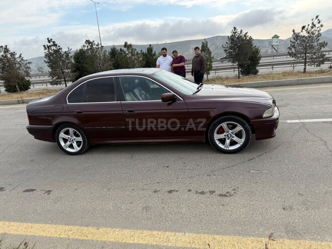 BMW 523-4