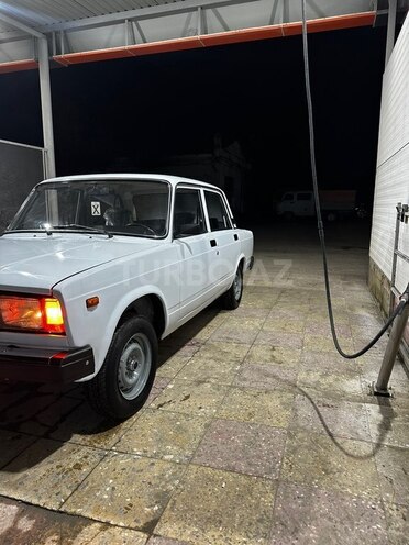 LADA (VAZ) 2107-3