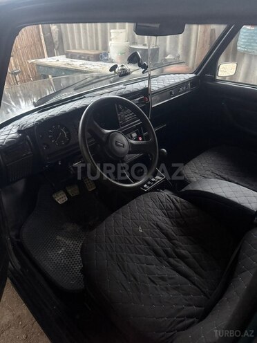 LADA (VAZ) 2107-4
