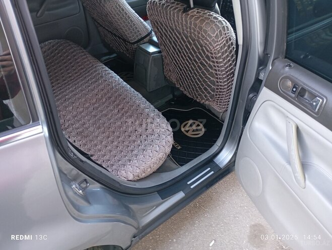 Volkswagen Passat-9