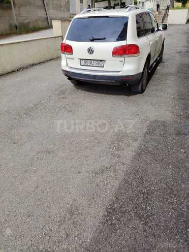 Volkswagen Touareg-10
