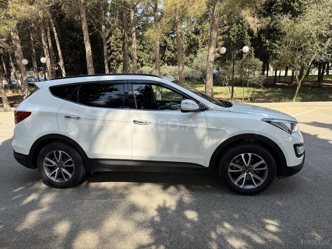 Hyundai Santa Fe-8