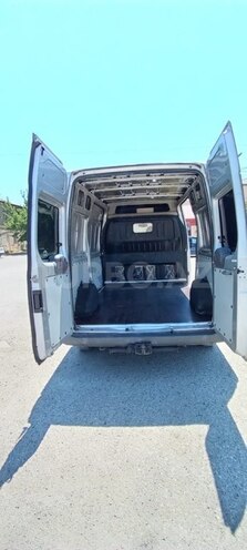 Ford Transit-6
