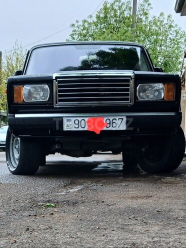 LADA (VAZ) 2107-5