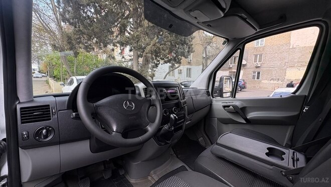 Mercedes Sprinter 515-6