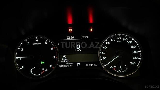 Mitsubishi Outlander-8