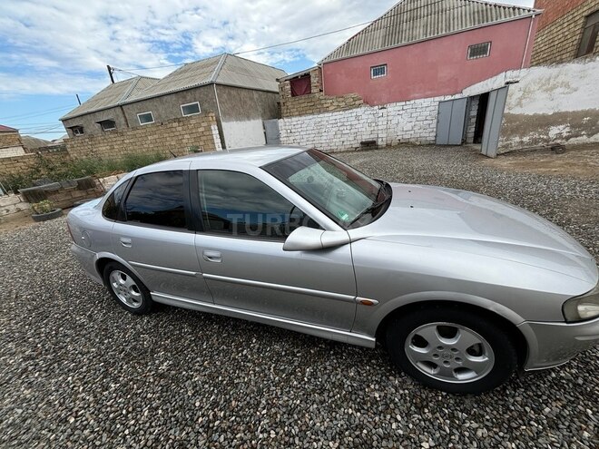 Opel Vectra-6