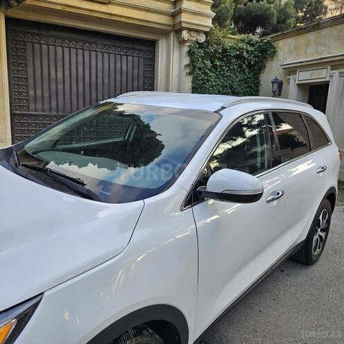 Kia Sorento-11