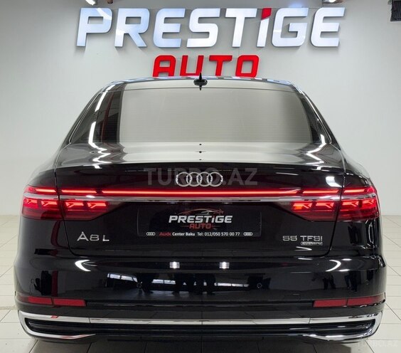 Audi A8-4
