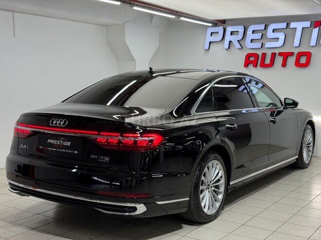 Audi A8-5