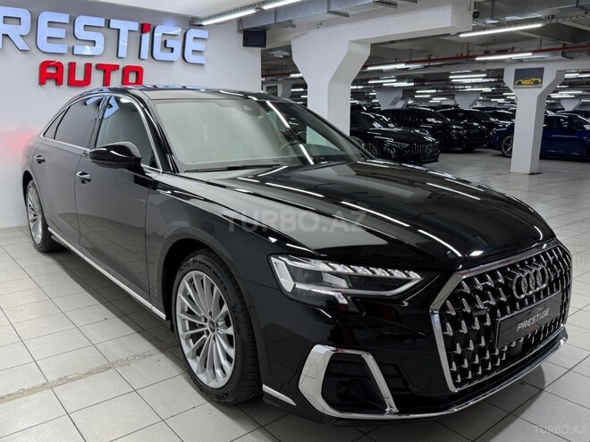 Audi A8-2