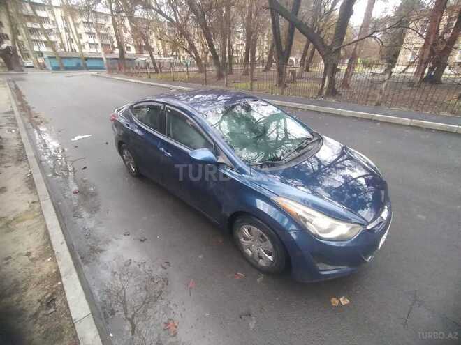 Hyundai Elantra-5